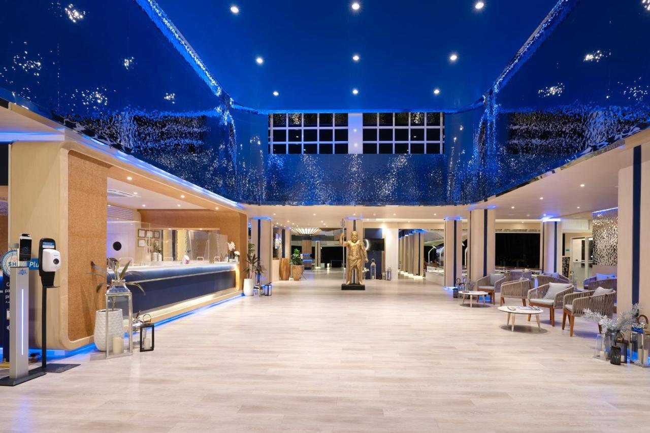 Nh Boat Lagoon Phuket Resort Екстер'єр фото