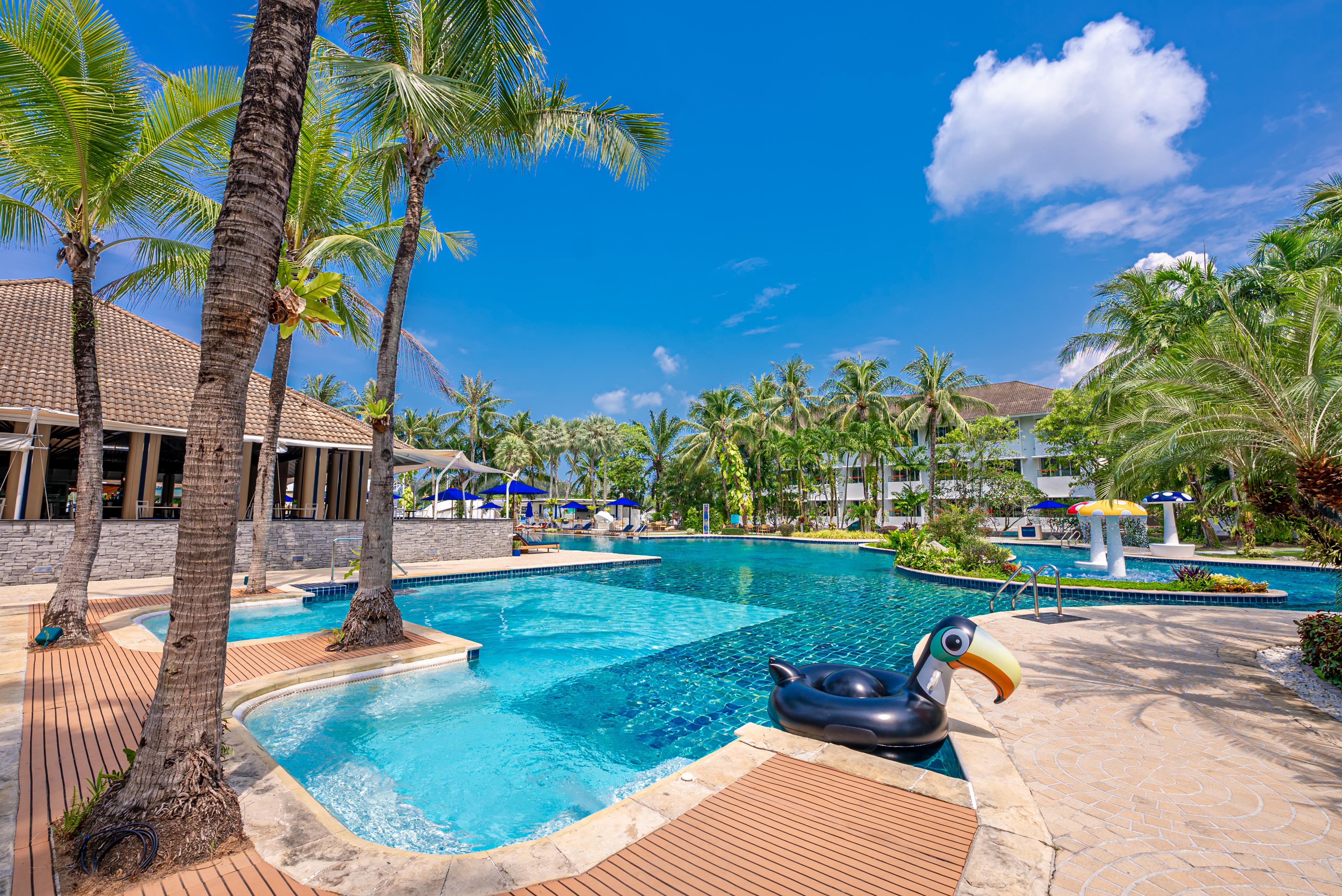 Nh Boat Lagoon Phuket Resort Екстер'єр фото