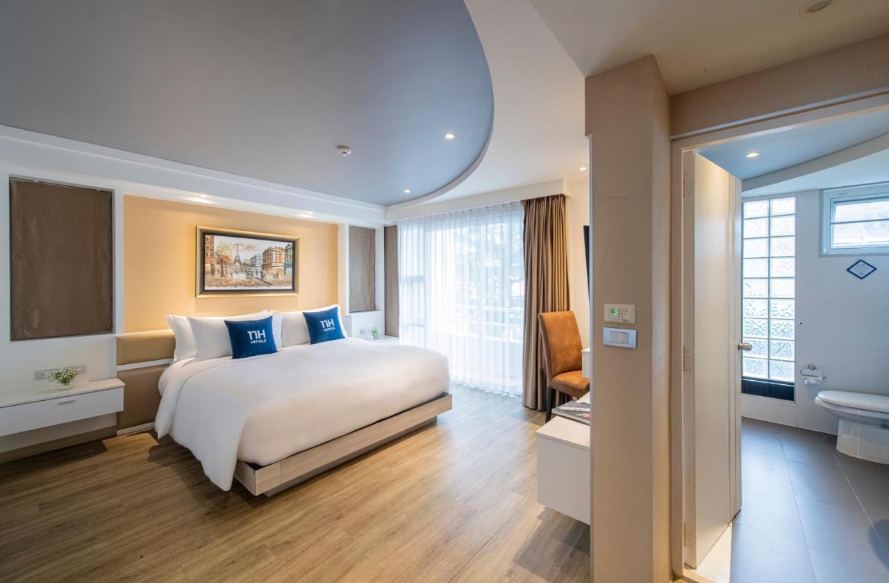 Nh Boat Lagoon Phuket Resort Екстер'єр фото