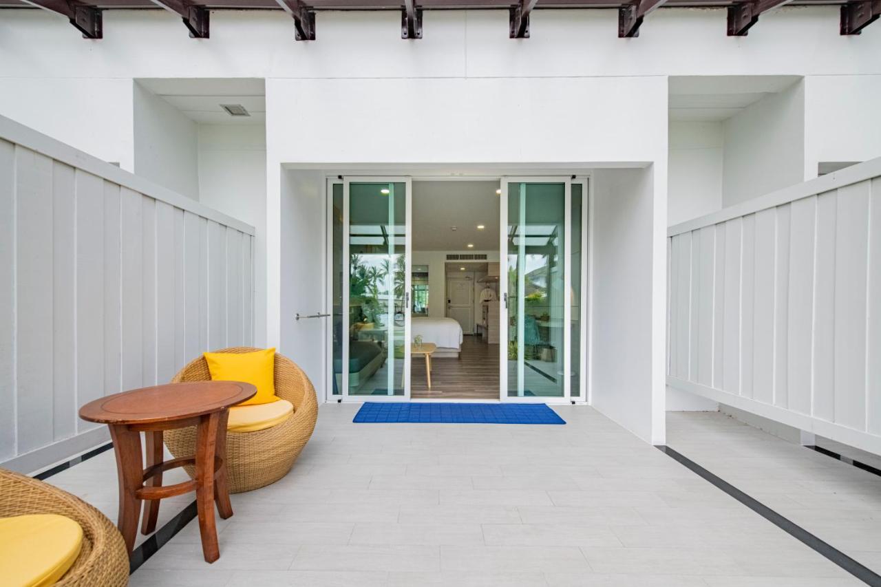 Nh Boat Lagoon Phuket Resort Екстер'єр фото