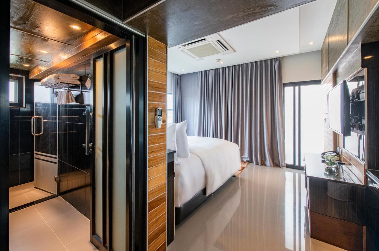 Nh Boat Lagoon Phuket Resort Екстер'єр фото