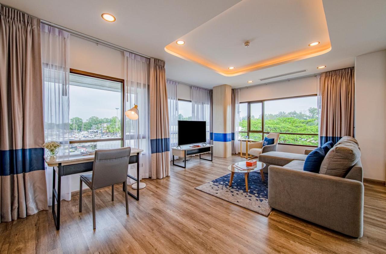 Nh Boat Lagoon Phuket Resort Екстер'єр фото
