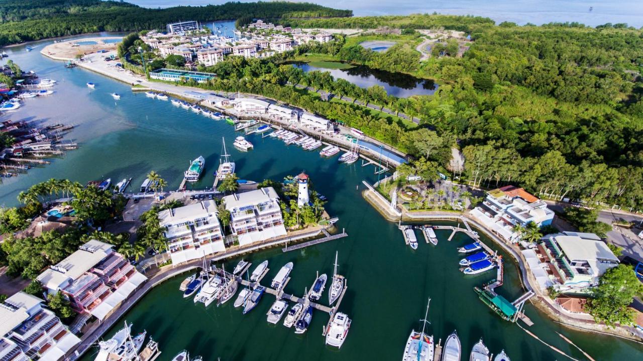 Nh Boat Lagoon Phuket Resort Екстер'єр фото